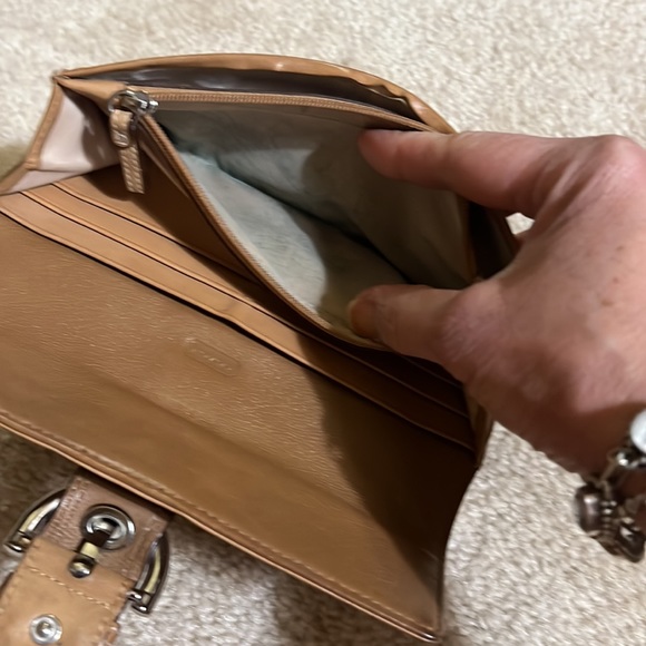 Women’s coach wallet - Picture 10 of 16